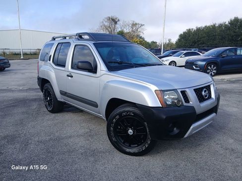 Used 2014 Nissan Xterra S RWD image 1