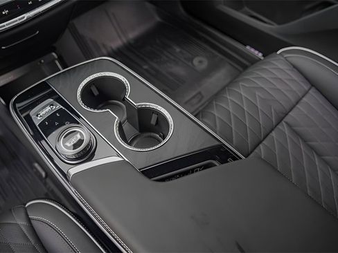 New 2026 Cadillac Lyriq V w/ Exterior Carbon Fiber Package image 18