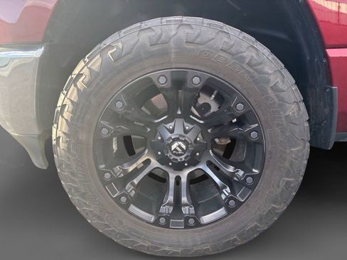 Used 2019 RAM 1500 Big Horn image 14