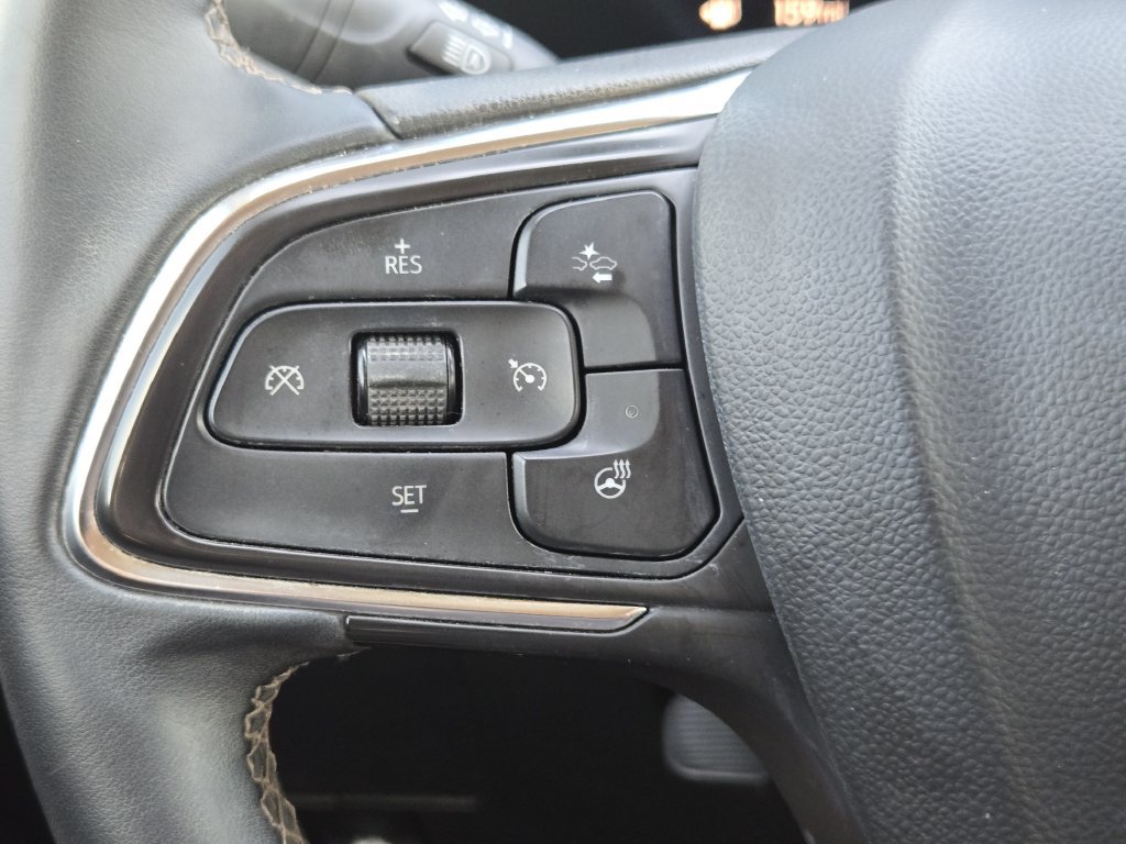 Used 2024 Buick Encore GX Preferred w/ Comfort Package FWD image 22
