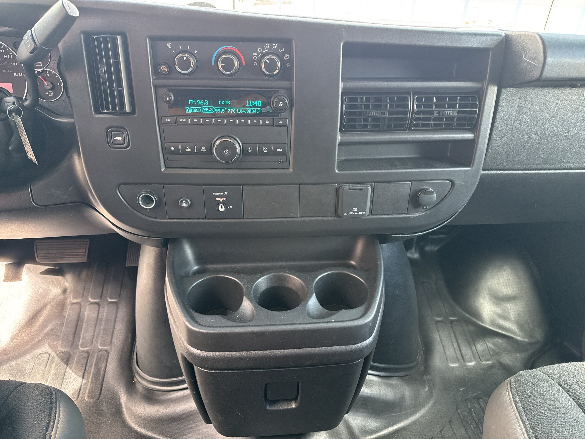 Used 2025 GMC Savana 2500 w/ Driver Convenience Package RWD image 13