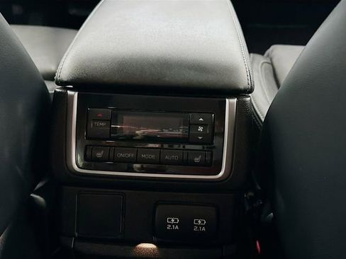 Used 2019 Subaru Ascent Limited image 25