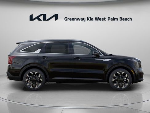 New 2026 Kia Sorento EX image 9