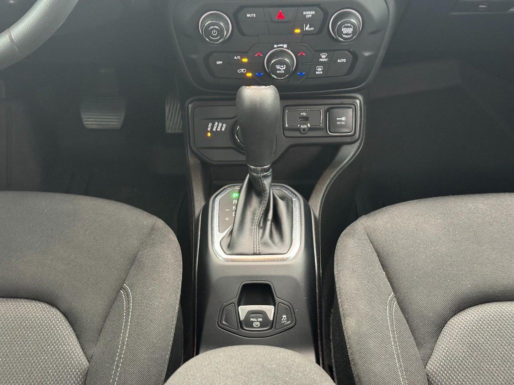 Used 2021 Jeep Renegade Sport AWD/4WD image 14