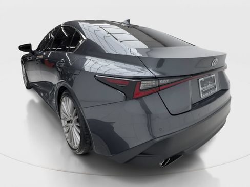 Used 2023 Lexus IS 300 w/ Premium Package RWD image 10
