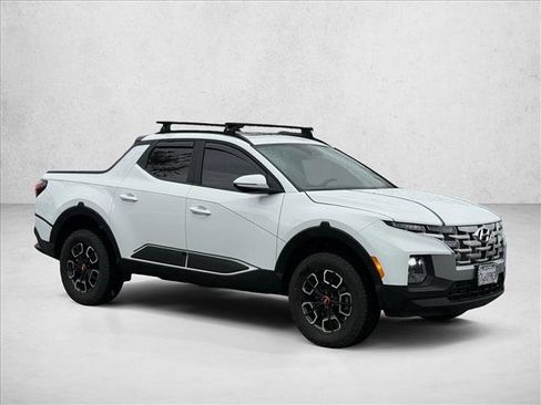 Used 2022 Hyundai Santa Cruz SEL Premium image 3