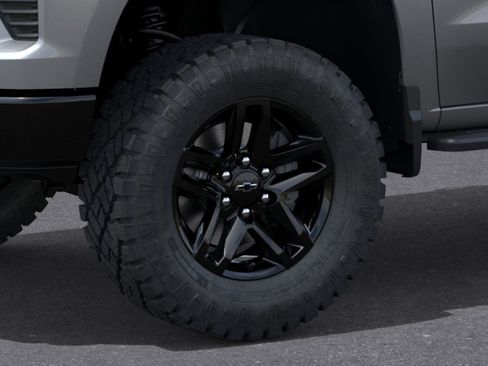 New 2026 Chevrolet Silverado 1500 LT Trail Boss w/ LT Trail Boss Premium Package AWD/4WD image 9