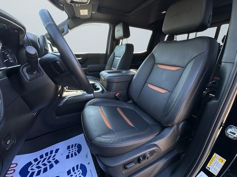Used 2021 GMC Sierra 1500 AT4 w/ AT4 Preferred Package AWD/4WD image 9