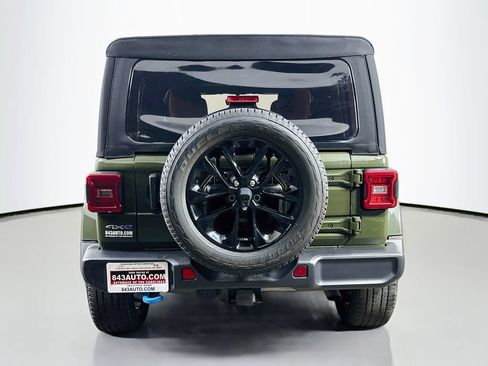 Used 2023 Jeep Wrangler Unlimited Sahara w/ Cold Weather Group AWD/4WD image 6