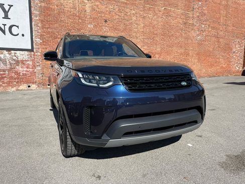 Used 2019 Land Rover Discovery HSE AWD/4WD image 2