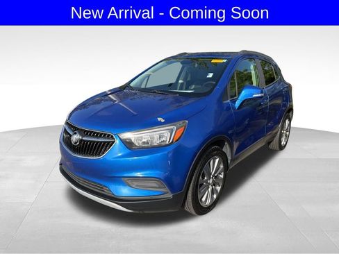 Used 2018 Buick Encore Preferred FWD image 2