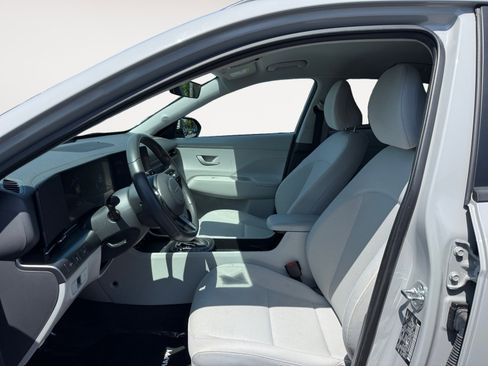 Used 2024 Hyundai Kona SEL FWD image 10