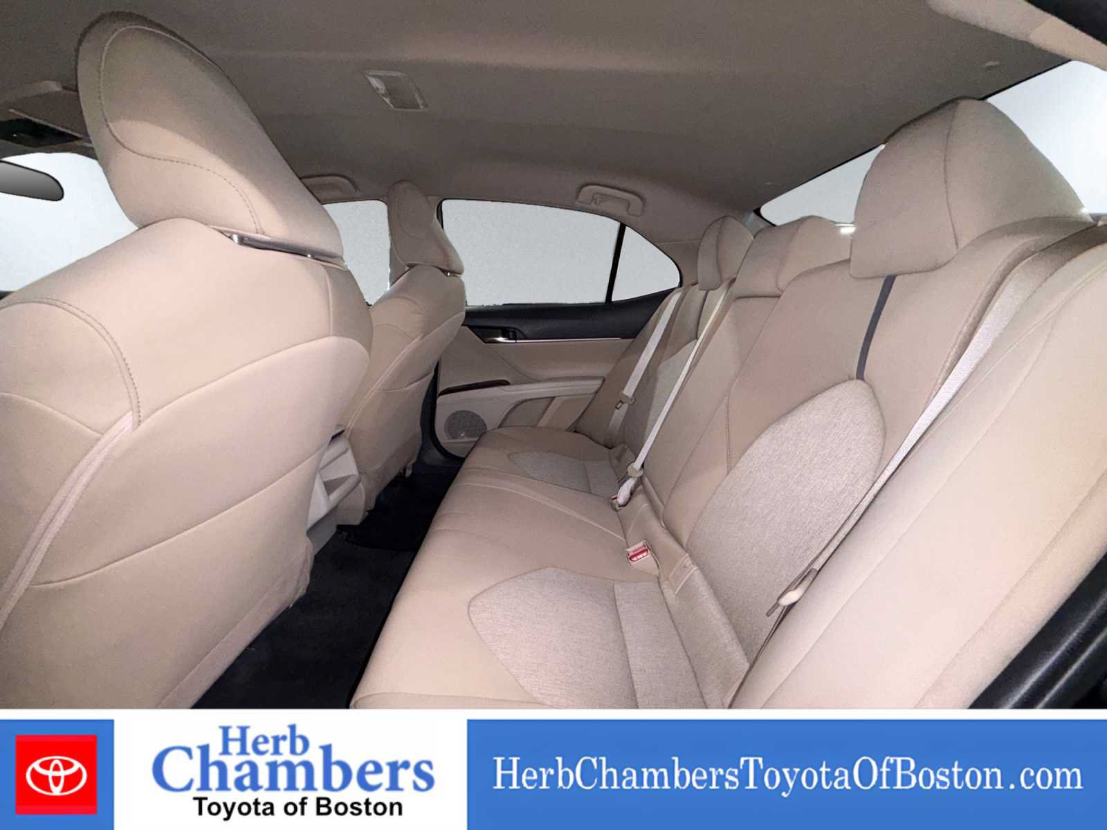 Used 2022 Toyota Camry LE FWD image 15
