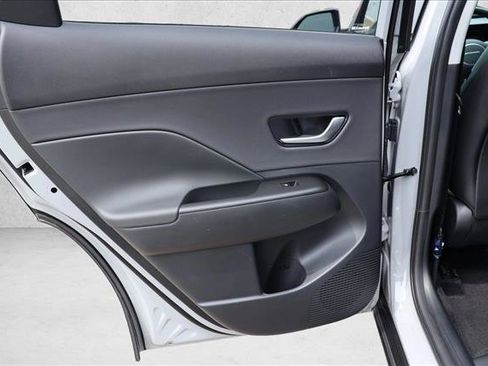 Used 2026 Hyundai Kona Limited FWD image 21