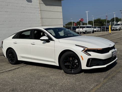 New 2026 Kia K5 LXS FWD image 18