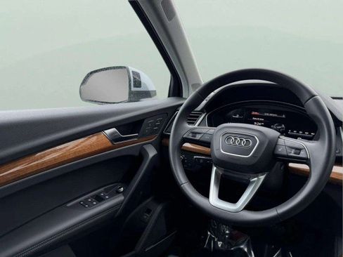 Certified 2023 Audi Q5 2.0T Premium Plus w/ Premium Plus Package AWD/4WD image 14