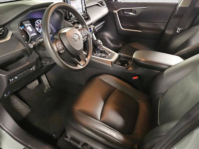 Used 2021 Toyota RAV4 XLE w/ Convenience Package AWD/4WD image 10