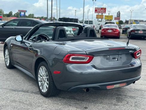 Used 2017 FIAT 124 Spider Classica RWD image 14
