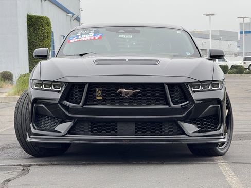 Used 2024 Ford Mustang GT Premium image 2