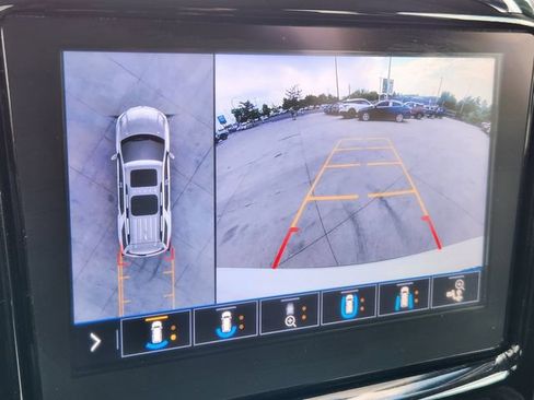 Certified 2021 Chevrolet Traverse High Country w/ LPO, Floor Liner Package AWD/4WD image 19