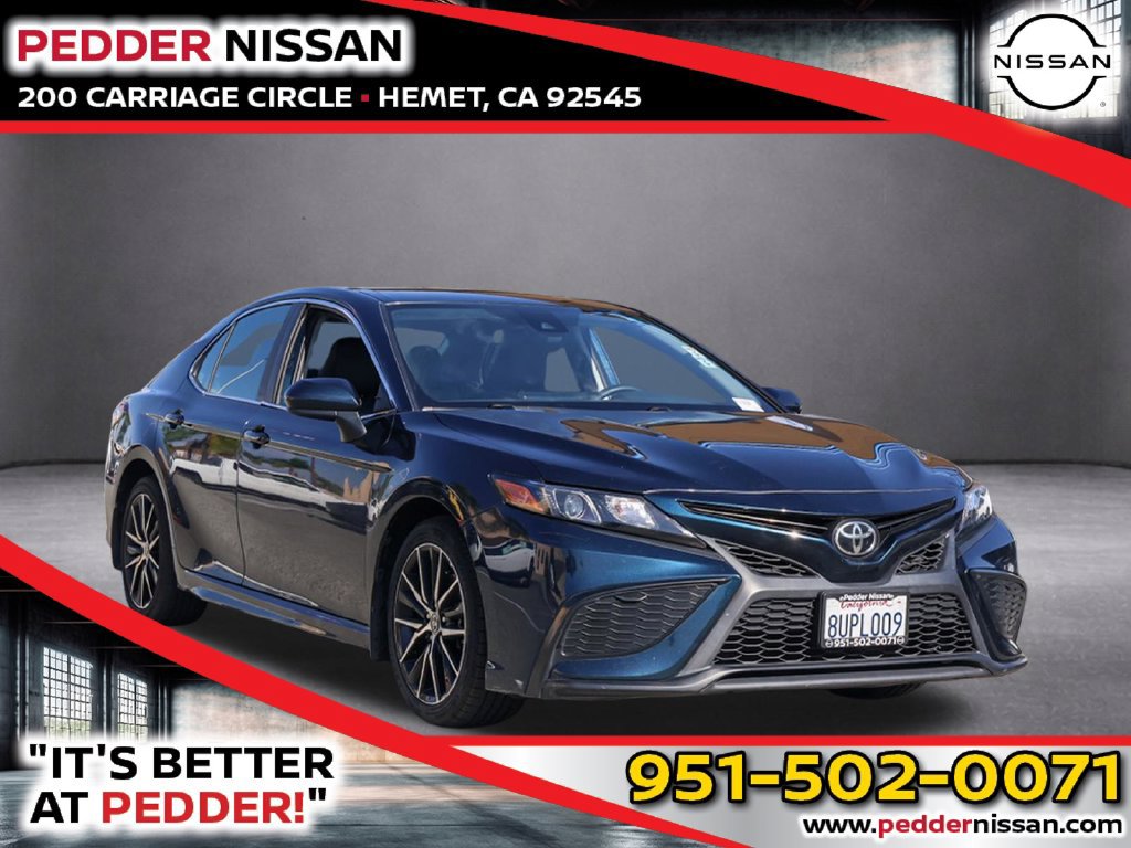 Used 2021 Toyota Camry SE FWD image 1