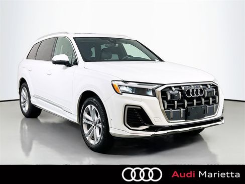 Used 2025 Audi Q7 3.0T Premium Plus image 1