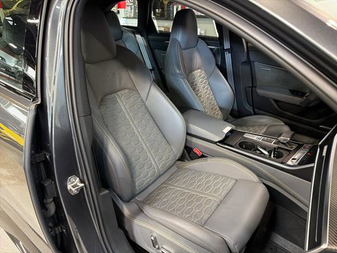 Used 2021 Audi RS 6 AWD/4WD image 25