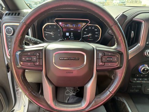 Used 2022 GMC Sierra 2500 Denali w/ Technology Package AWD/4WD image 19