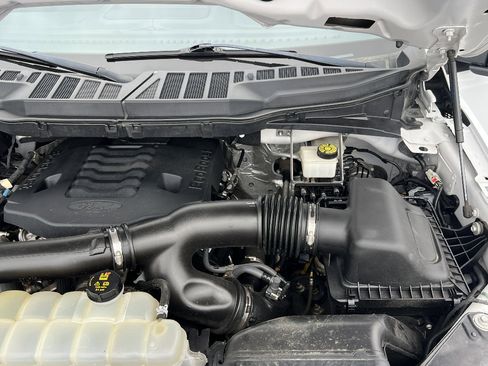 Certified 2022 Ford F150 XLT w/ Equipment Group 301A Mid AWD/4WD image 38