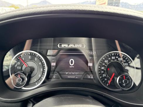 Used 2023 RAM 1500 Laramie AWD/4WD image 27
