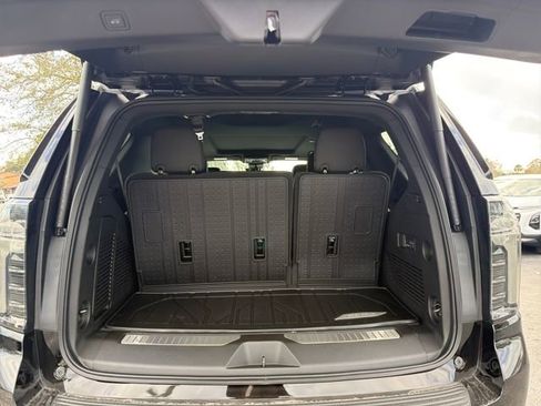 New 2026 Chevrolet Tahoe High Country AWD/4WD image 11