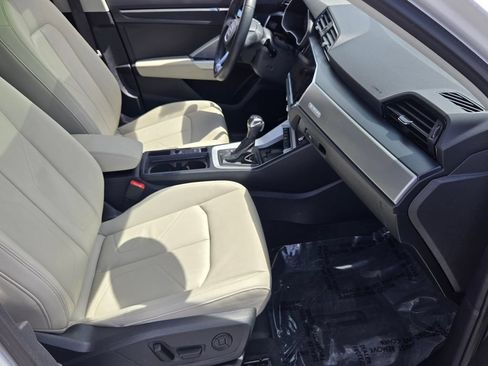 Used 2023 Audi Q3 2.0T Premium Plus w/ Premium Plus Package AWD/4WD image 19