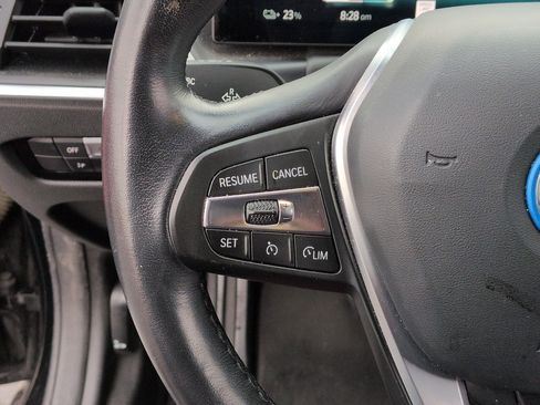 Used 2023 BMW i4 eDrive40 w/ Premium Package RWD image 19