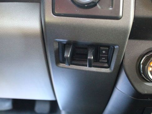 Used 2019 Ford F250 XL w/ STX Appearance Package AWD/4WD image 36