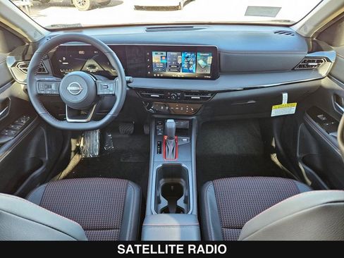 New 2026 Nissan Kicks SR w/ SR Premium Package FWD image 19