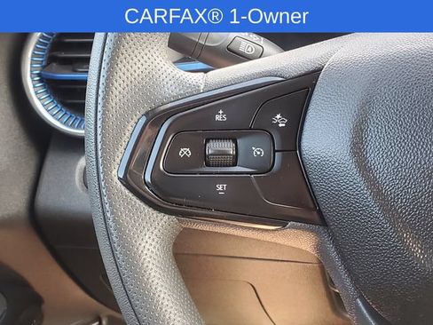 Used 2025 Chevrolet Trax LT FWD image 14