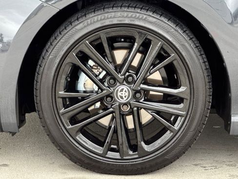 Certified 2025 Toyota Camry SE w/ Convenience Package image 10