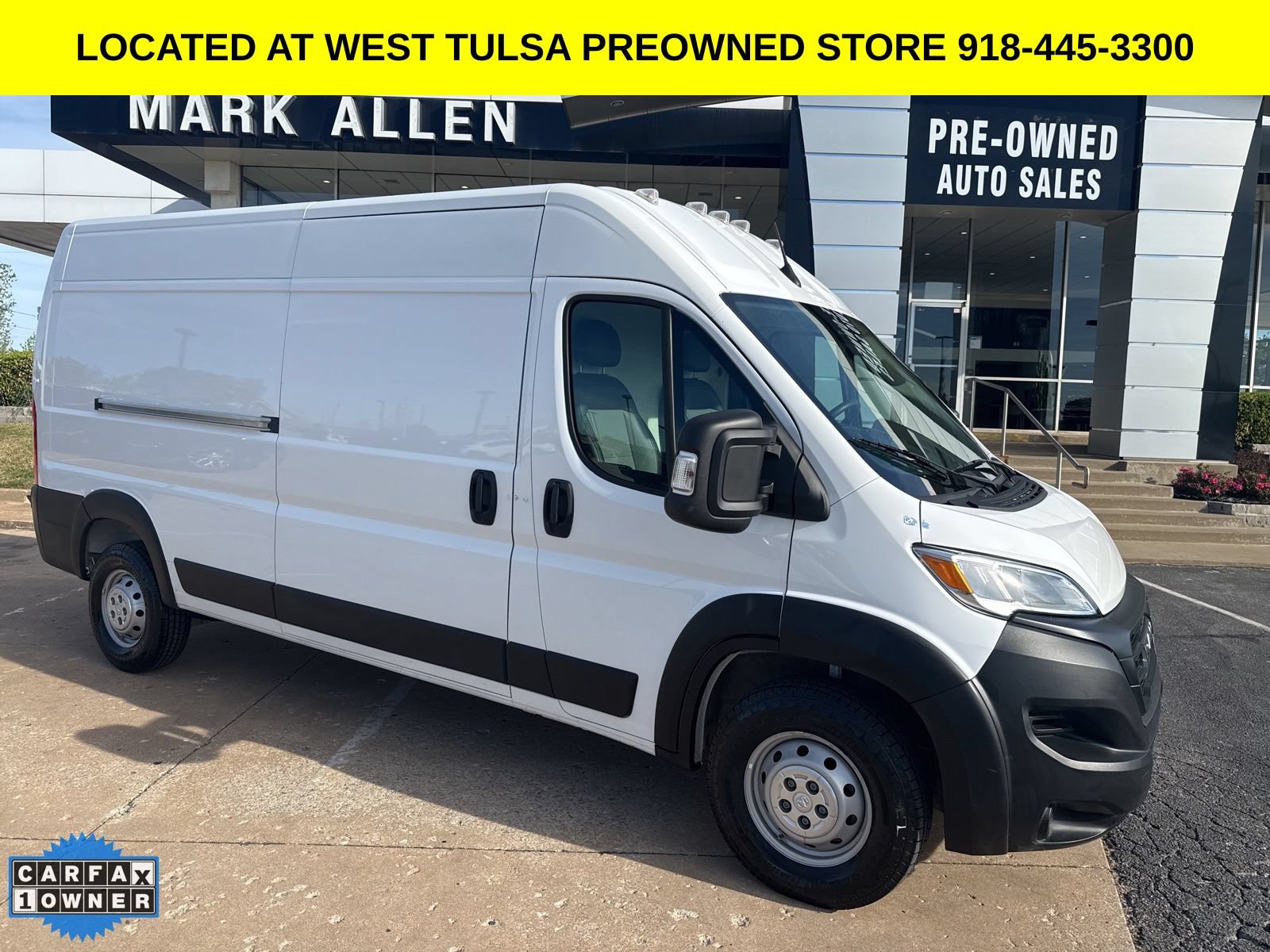 Used 2023 RAM ProMaster 2500 FWD image 1