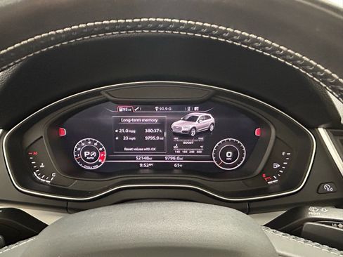 Used 2018 Audi SQ5 Prestige image 14