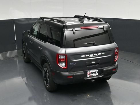 Used 2025 Ford Bronco Sport Outer Banks AWD/4WD image 42
