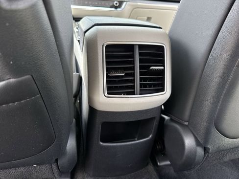 Used 2024 Kia Sportage EX w/ EX Premium Package AWD/4WD image 37