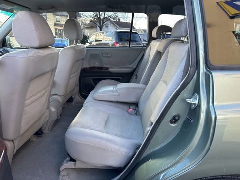 Used 2006 Toyota Highlander 2WD image 8