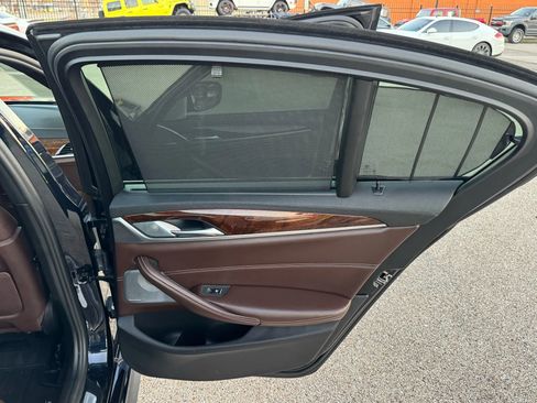 Used 2017 BMW 540i image 24