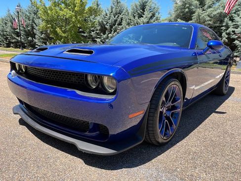 Used 2021 Dodge Challenger R/T Scat Pack RWD image 33