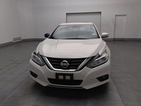Used 2016 Nissan Altima 2.5 SL w/ 2.5 Technology Package FWD image 15