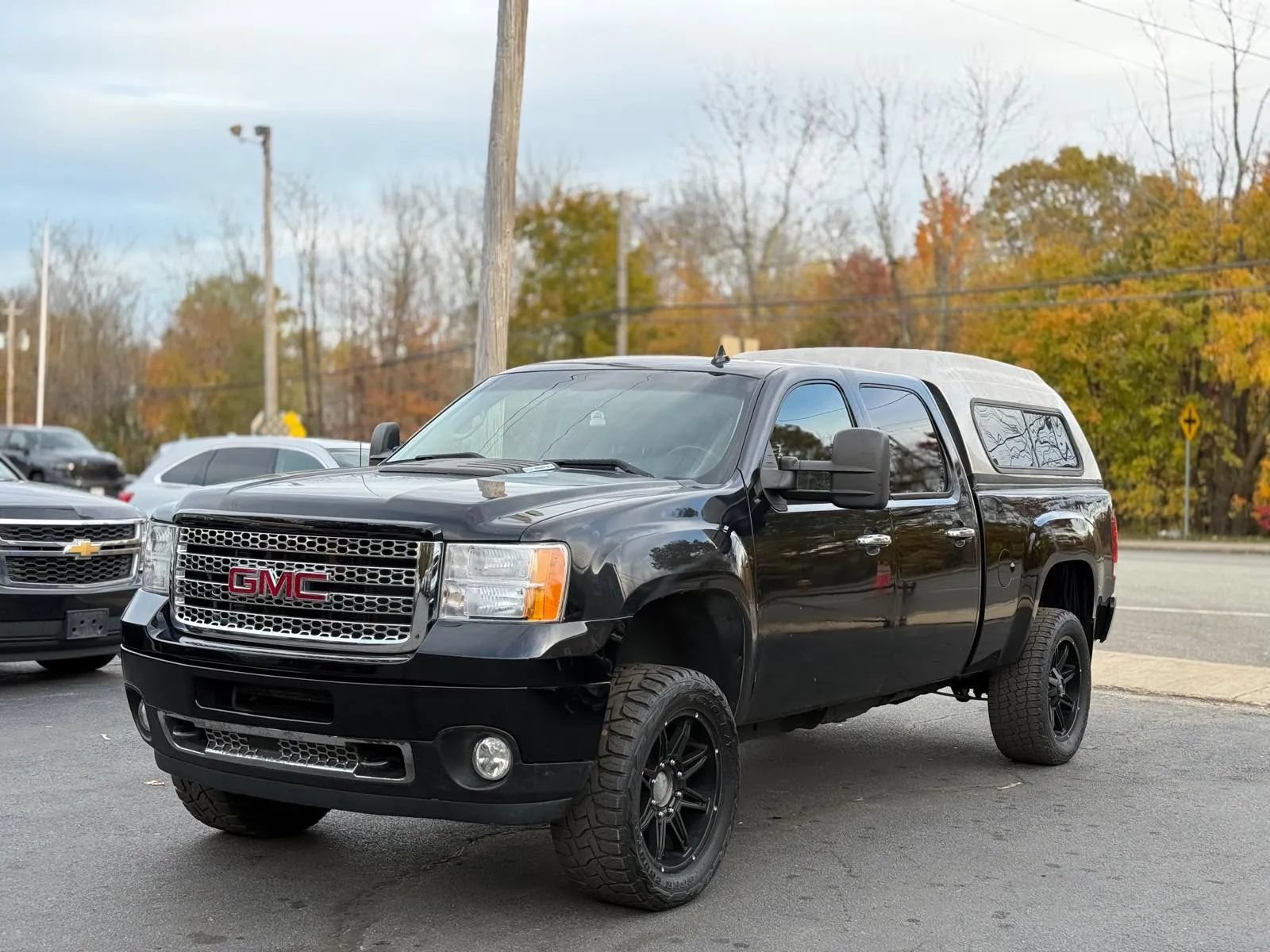 Used 2014 GMC Sierra 2500 Denali AWD/4WD image 5