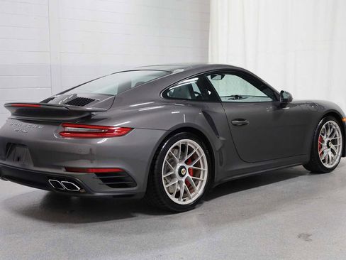 Used 2019 Porsche 911 Turbo image 9