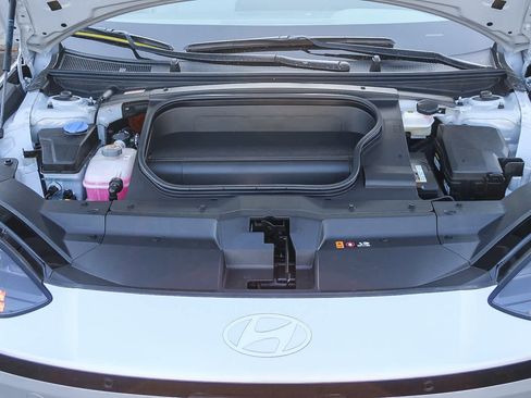 New 2025 Hyundai Ioniq 6 SEL image 12