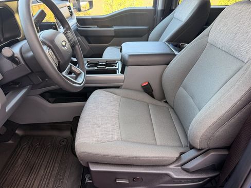 Used 2026 Ford F250 XLT w/ XLT Premium Package AWD/4WD image 23
