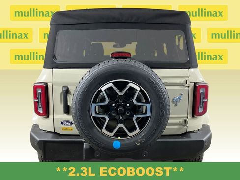 New 2026 Ford Bronco Outer Banks image 9